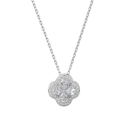 DIAMOND CLOVER Necklace