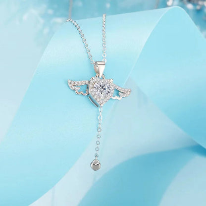 ANGEL HEART Necklace (Pink or White)