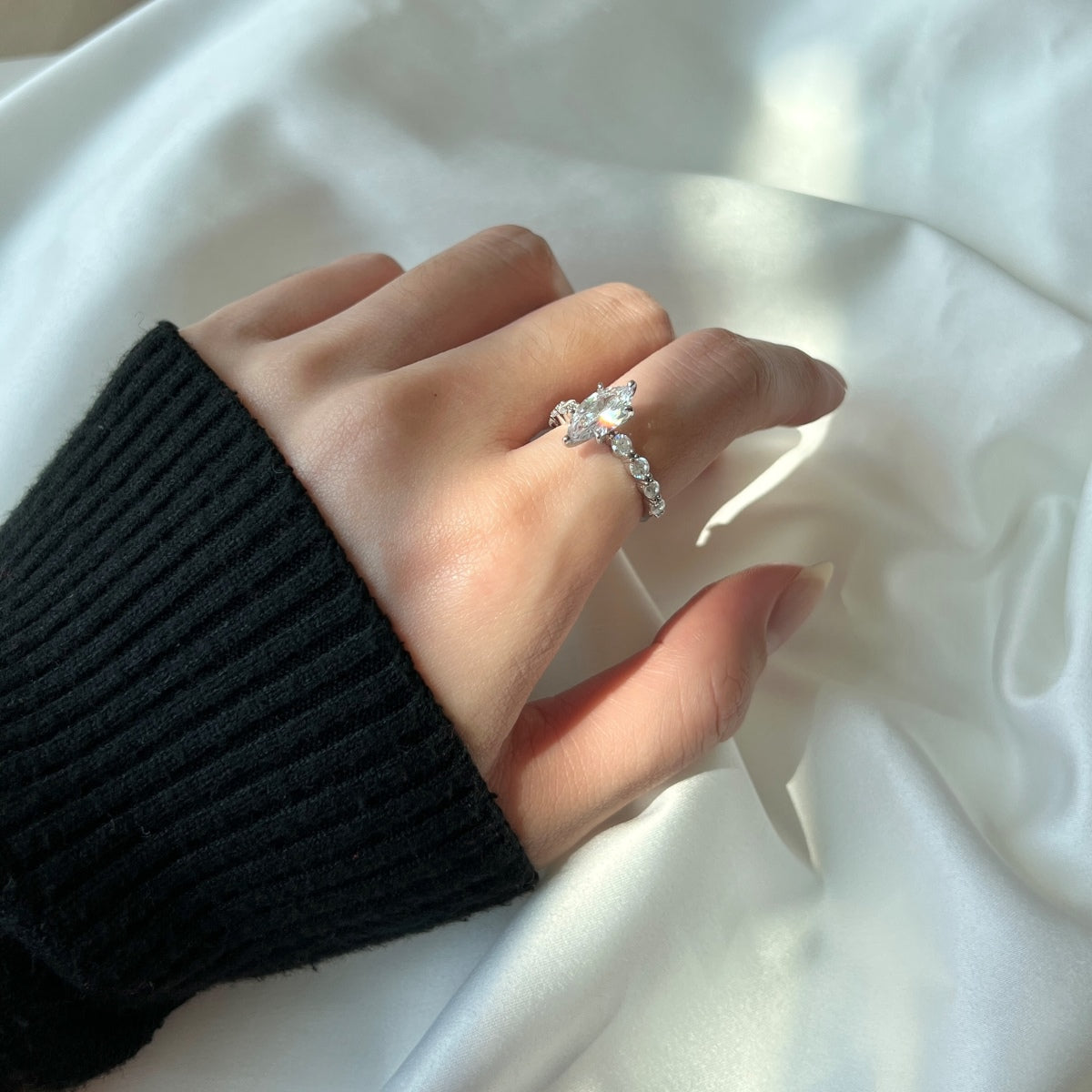 Ring Born to Shine