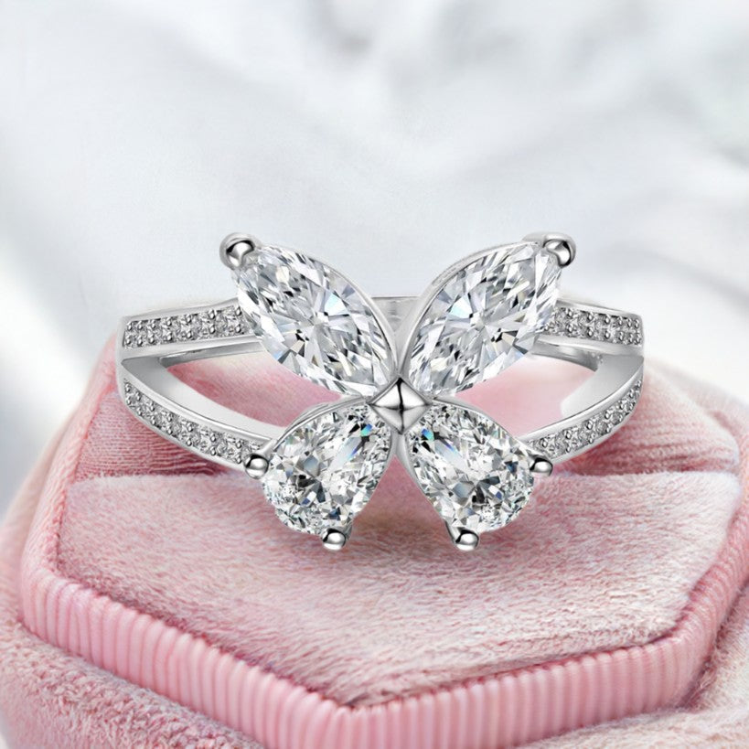 Ring Crystal Wings