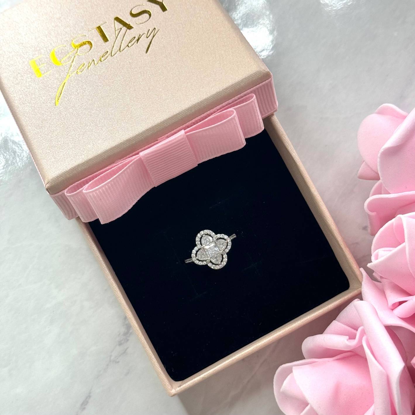 Ring Lucky Forever